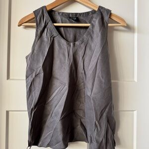 Ellen Fisher dark gray silk tank top size Medium Petite
